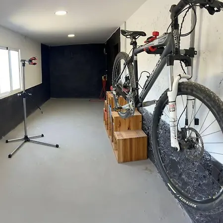 El Alpendre 度假居 摩亚