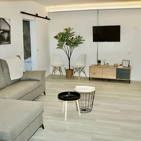 El Alpendre Con Piscina Climatizada Compartida