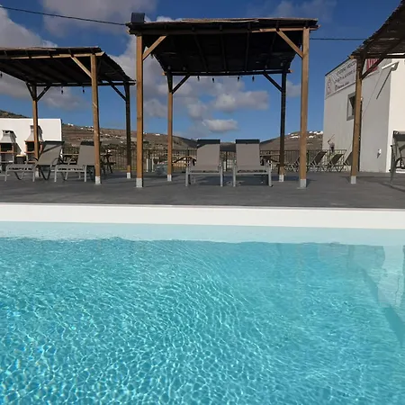 El Alpendre Con Piscina Climatizada Compartida Feriehus *