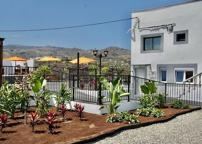 El Alpendre Holiday home