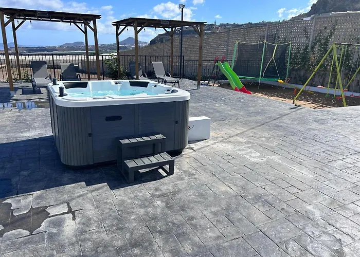 El Alpendre Holiday home